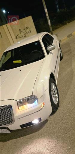 كرايسلر 300